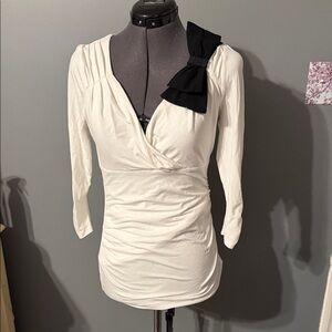 White House Black Market Elegant White Bow Top